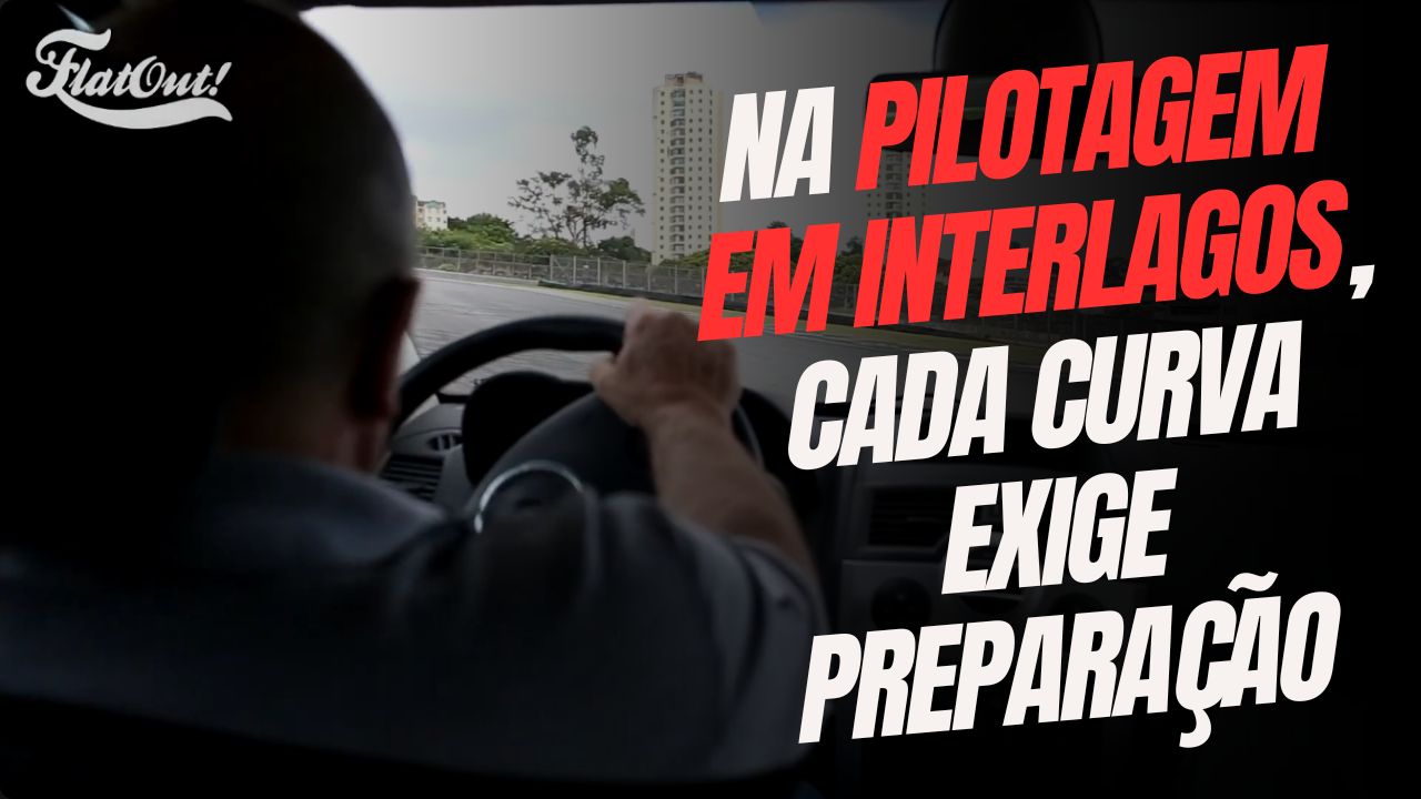 Roberto Manzini durante pilotagem de instrução em interlagos
